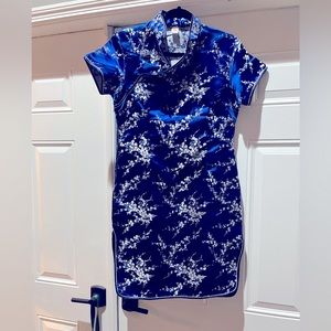 Blue dress with Flower pattern
